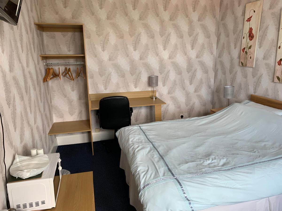 Grant Arms Hotel Каллен Екстер'єр фото